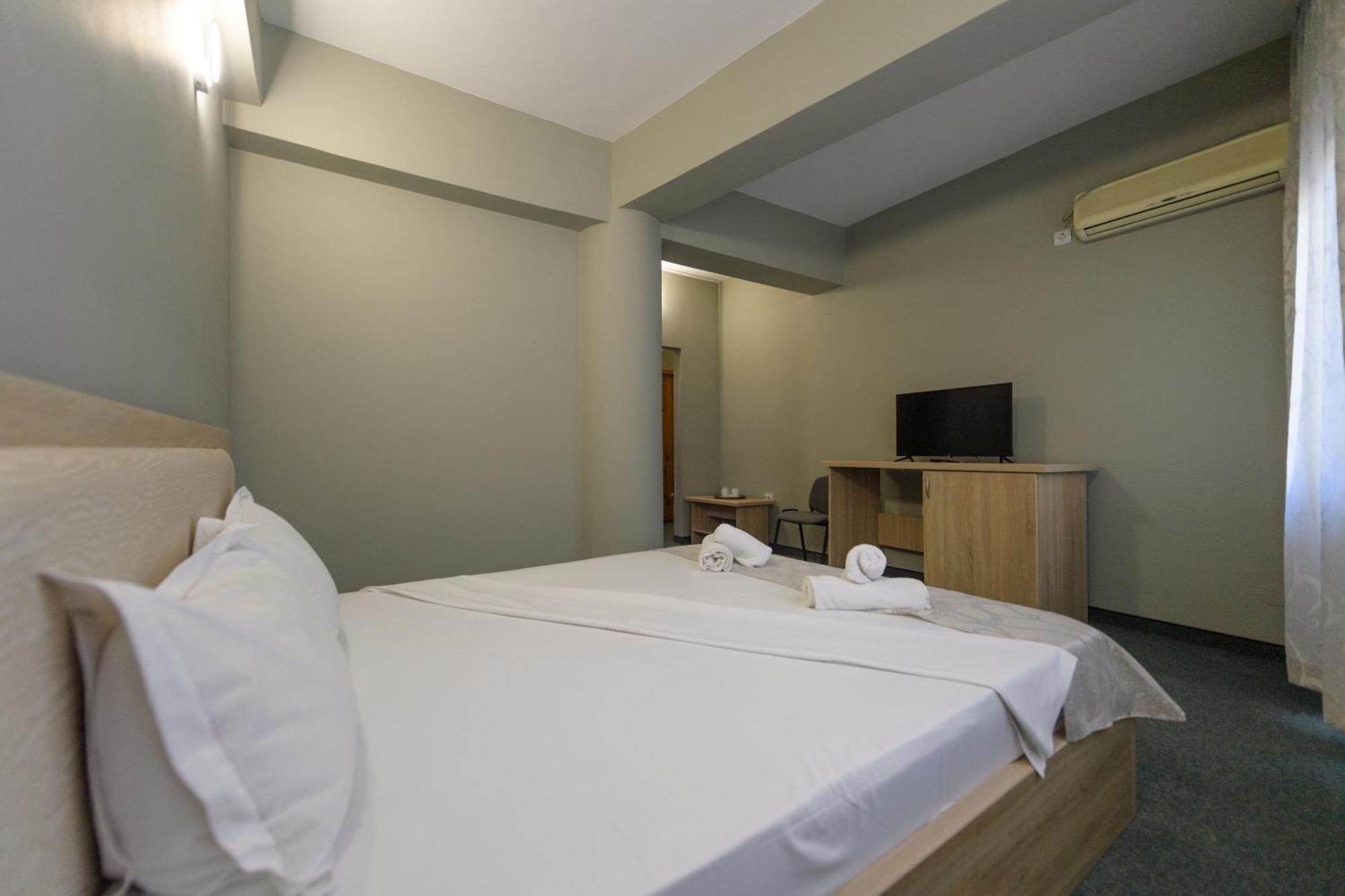 Hotel Cora Констанца Екстер'єр фото
